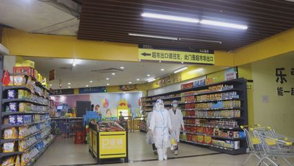 筑牢疫情防线 县疾控中心全力开展防疫采样检测与出入境服务工作纪实